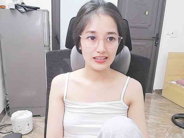 Bella099 webcam