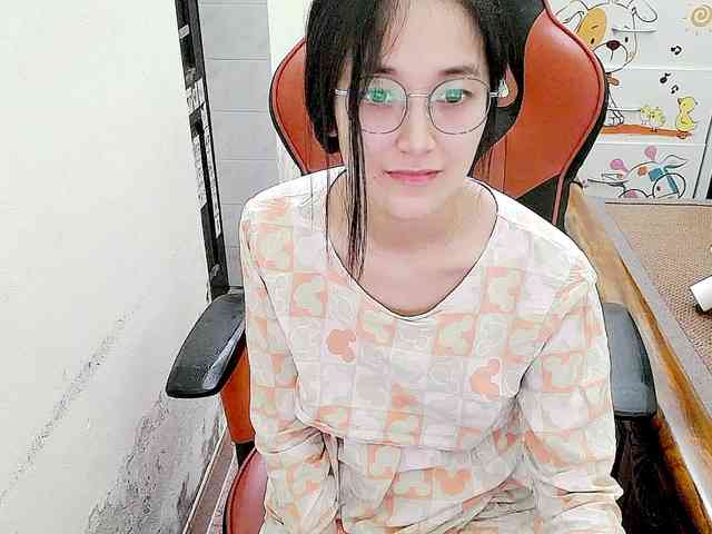 Bella099 webcam