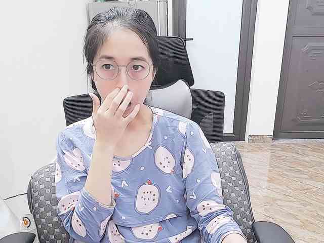Bella099 webcam