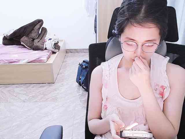 Bella099 webcam