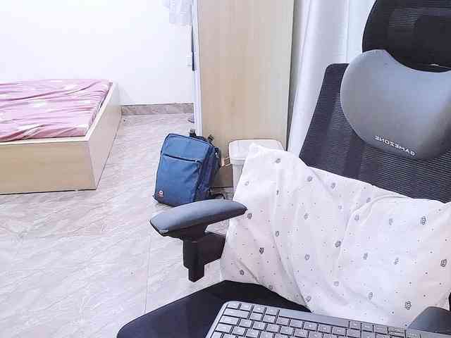 Bella099 webcam