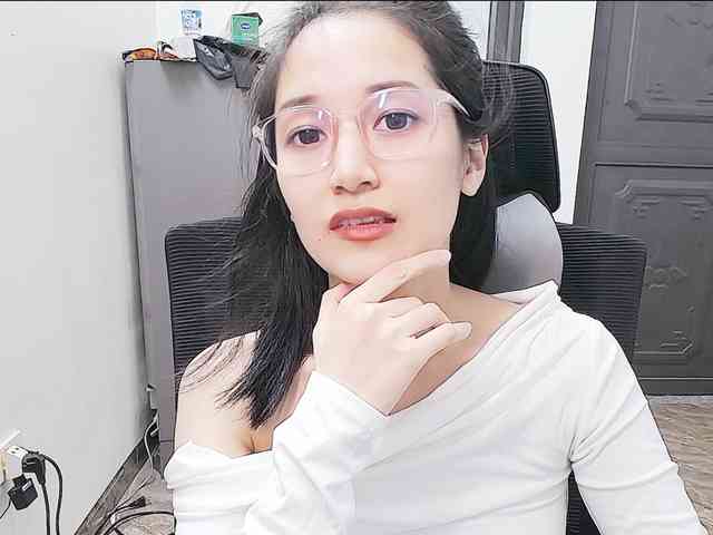 Bella099 webcam