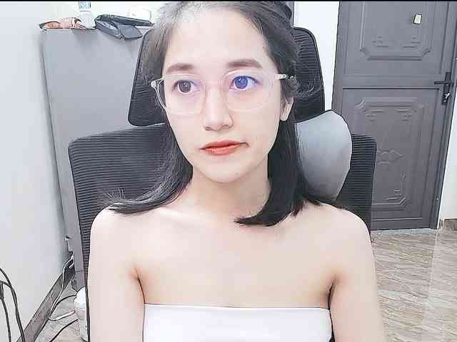Bella099 webcam