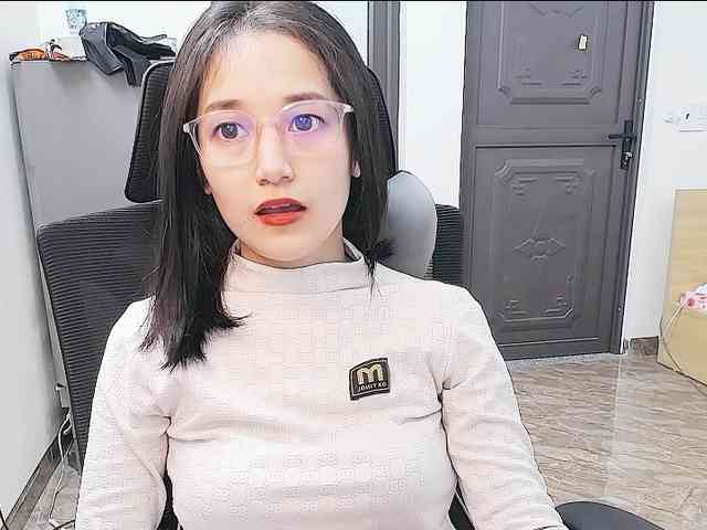 Bella099 webcam