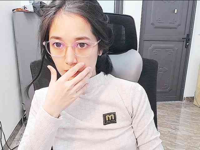 Bella099 webcam