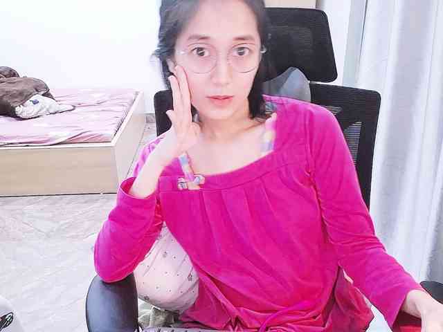 Bella099 webcam