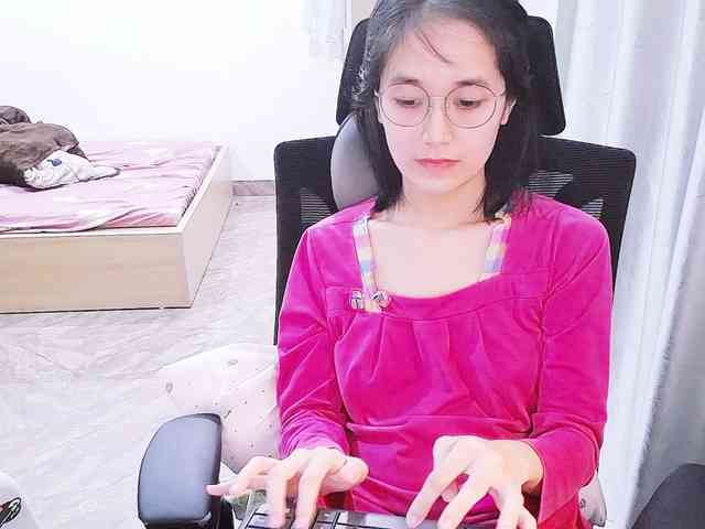 Bella099 webcam