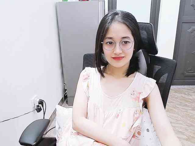 Bella099 webcam