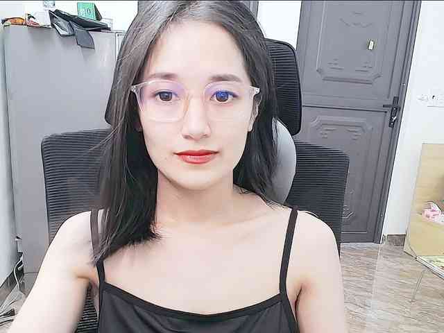 Bella099 webcam