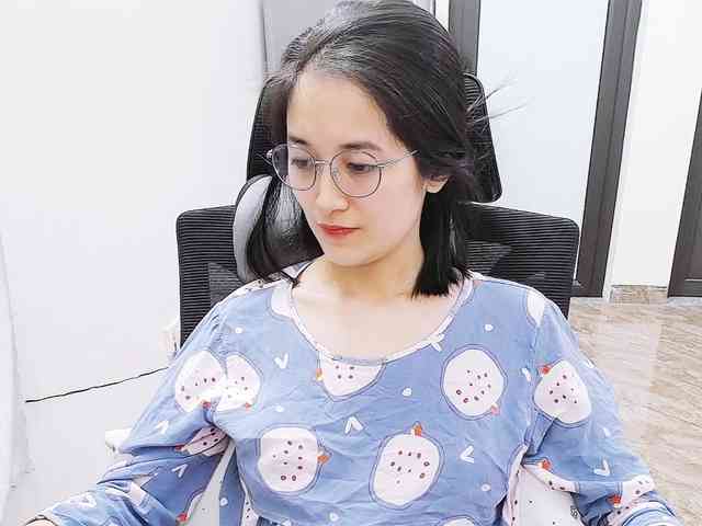 Bella099 webcam