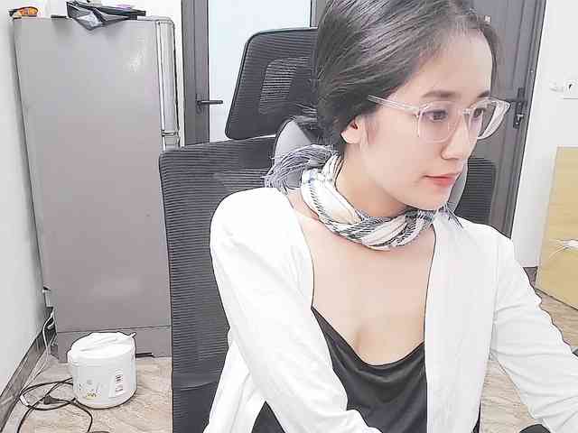 Bella099 webcam