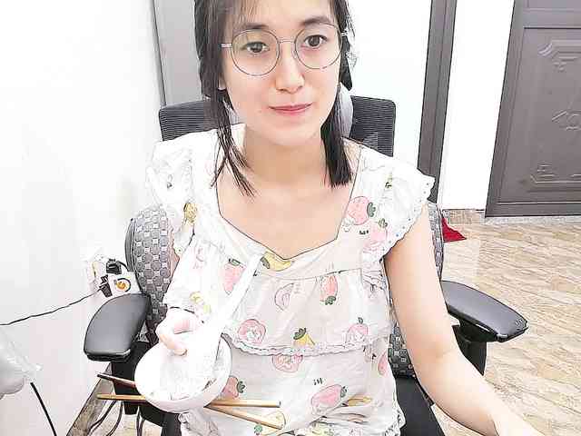Bella099 webcam