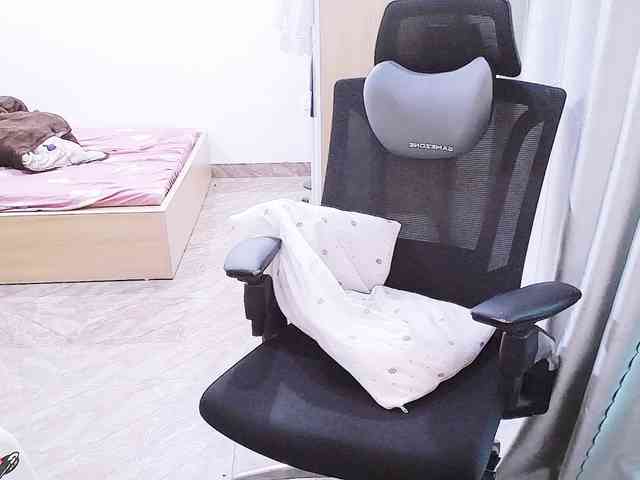 Bella099 webcam