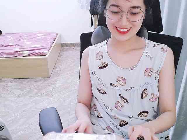 Bella099 webcam