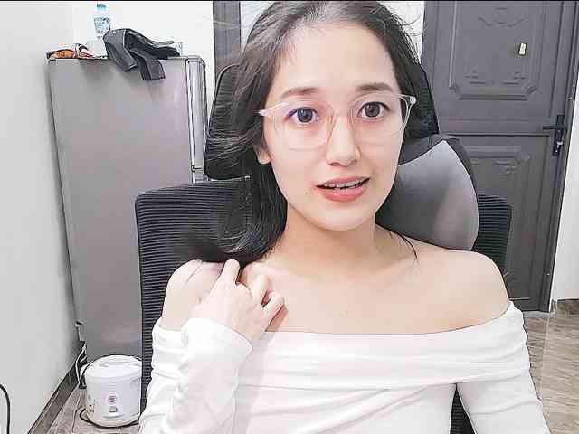 Bella099 webcam