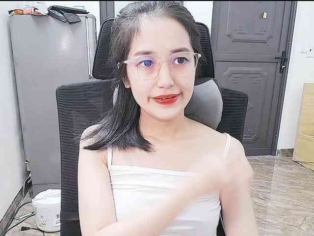 Bella099 webcam