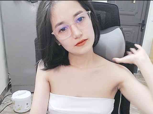 Bella099 webcam