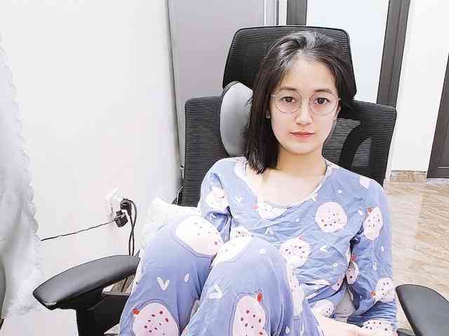 Bella099 webcam