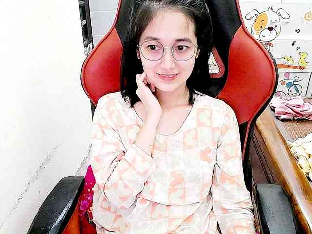 Bella099 webcam