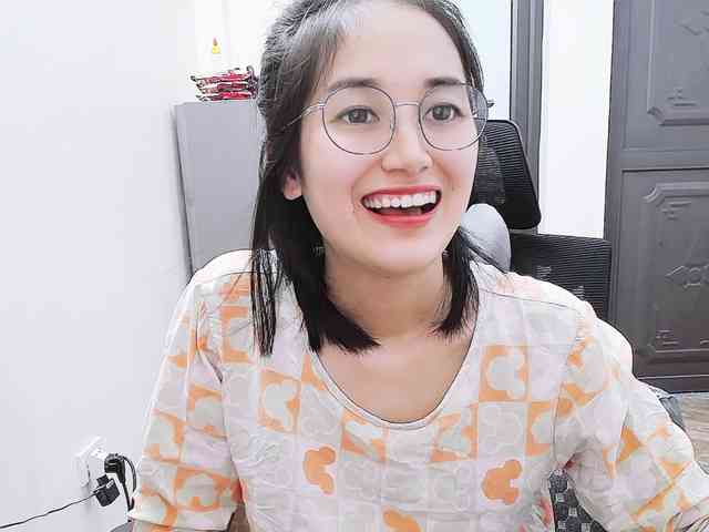 Bella099 webcam