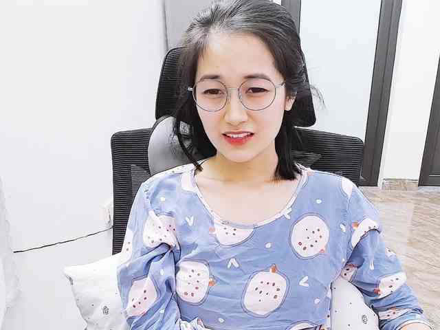 sexcam xxx Hana099