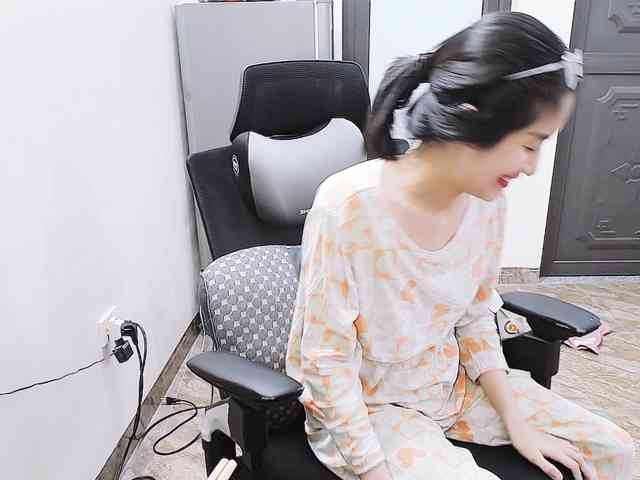 Bella099 webcam