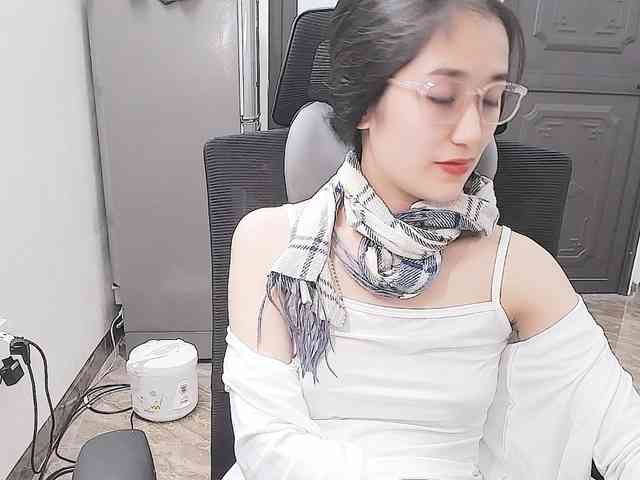 Bella099 webcam