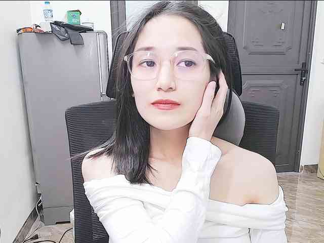 Bella099 webcam