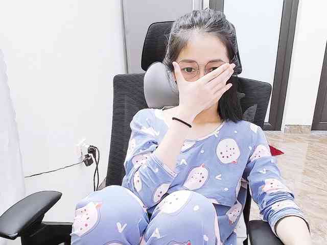 Bella099 webcam