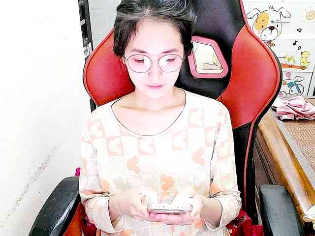 Bella099 webcam