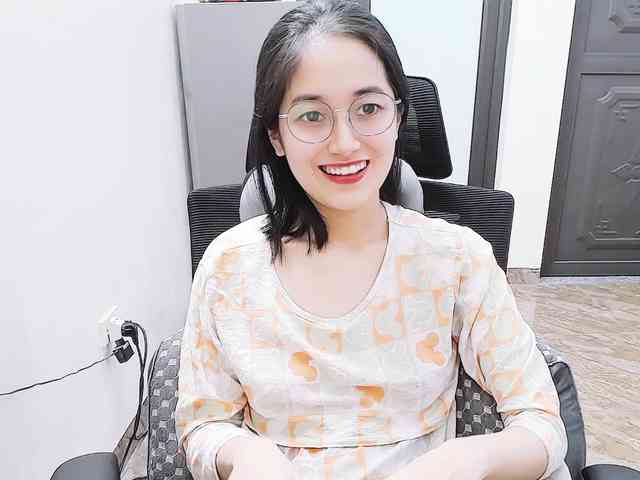 Bella099 webcam