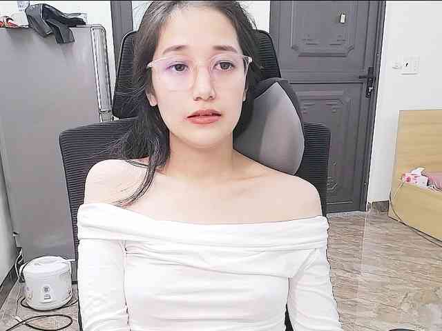 Bella099 webcam