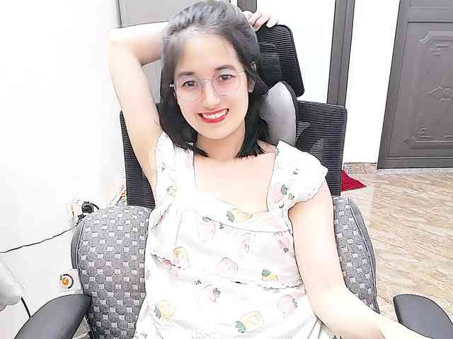 Bella099 webcam