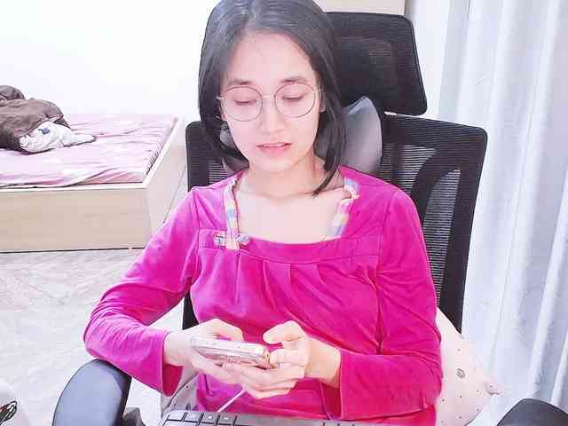 Bella099 webcam