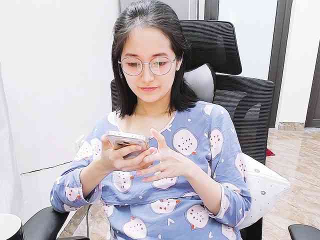 Bella099 webcam