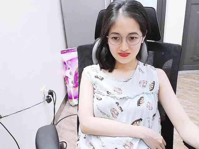 Bella099 webcam