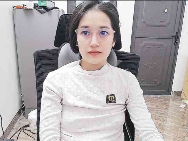 Bella099 webcam
