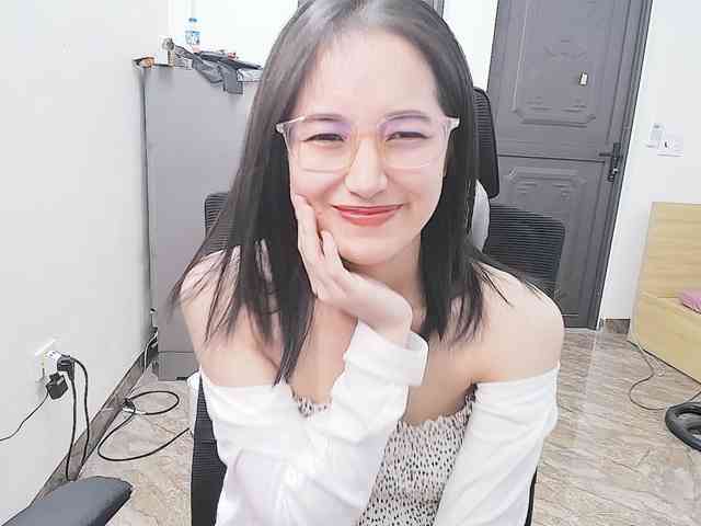 Bella099 webcam