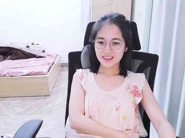 Bella099 webcam