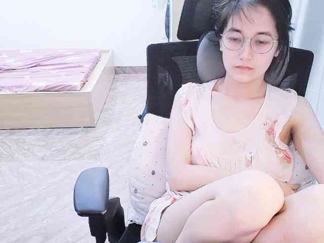 Bella099 webcam