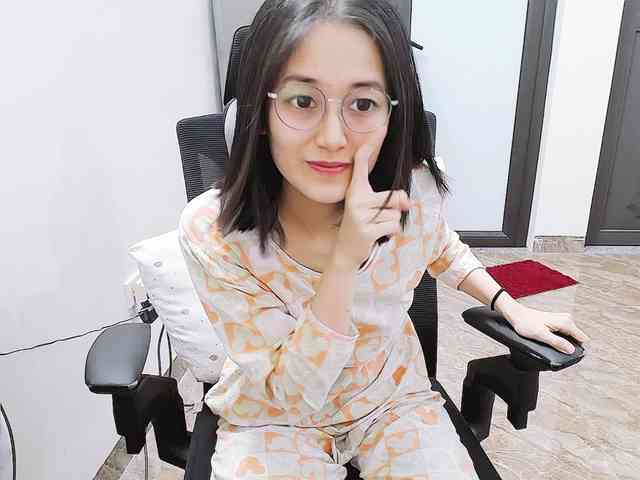 Bella099 webcam