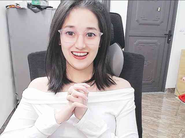 Hana099 bongacams