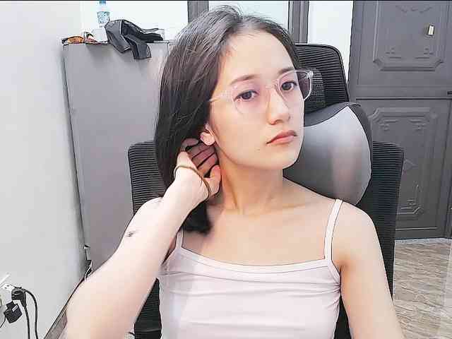 Bella099 webcam