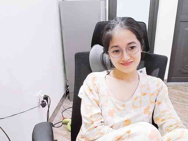 Bella099 webcam