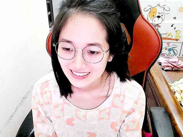 Bella099 webcam