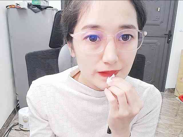 Bella099 webcam