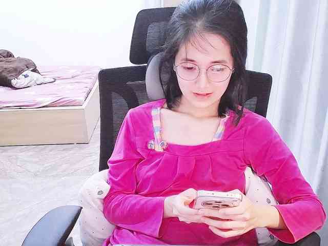 Bella099 webcam