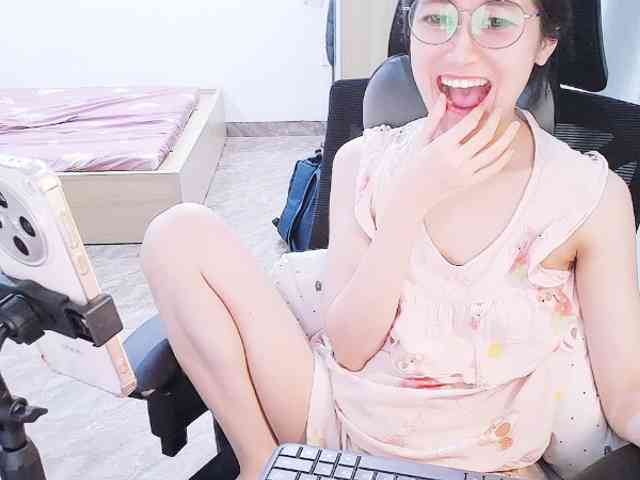Bella099 webcam