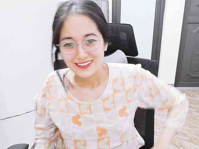 Bella099 webcam