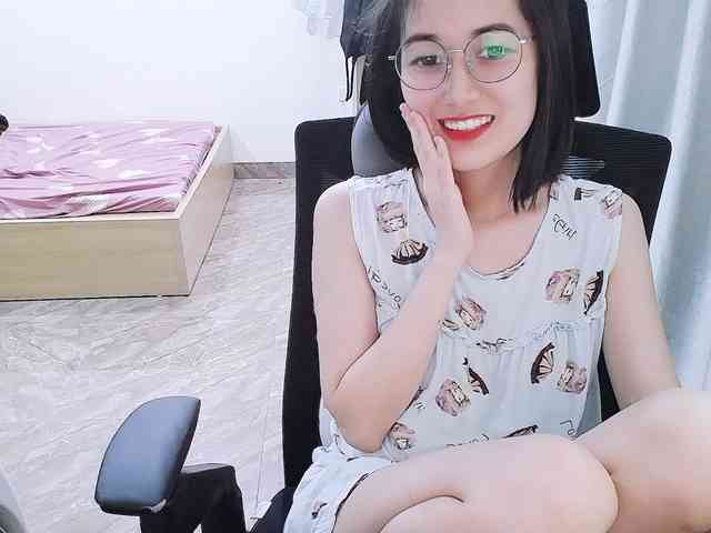 Bella099 webcam